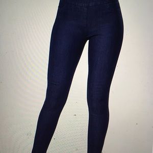 Slimming stretch jeggings in dark wash denim